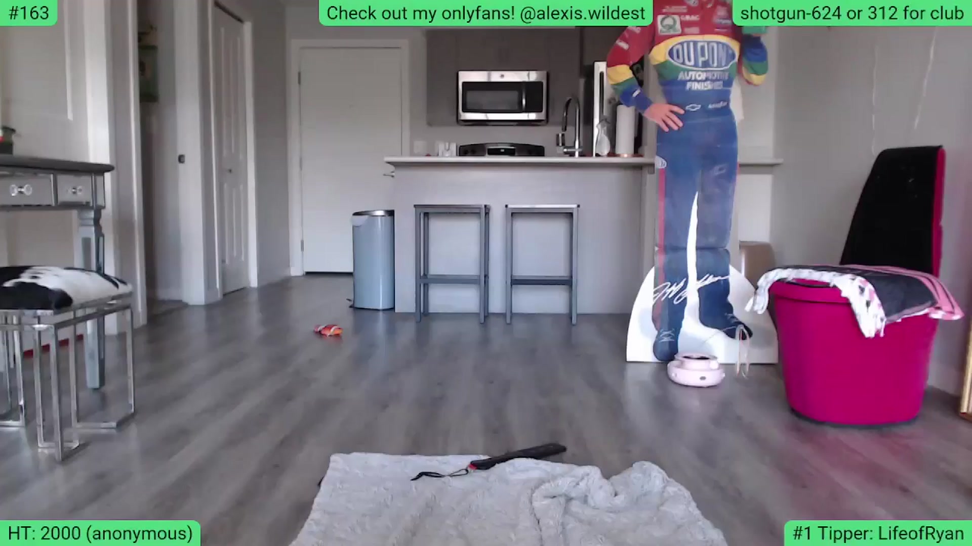 Gallery image thumbnail from AlexisWildest's myfreecams stream on, 06/17/2024, 02:30 image 12 of 20