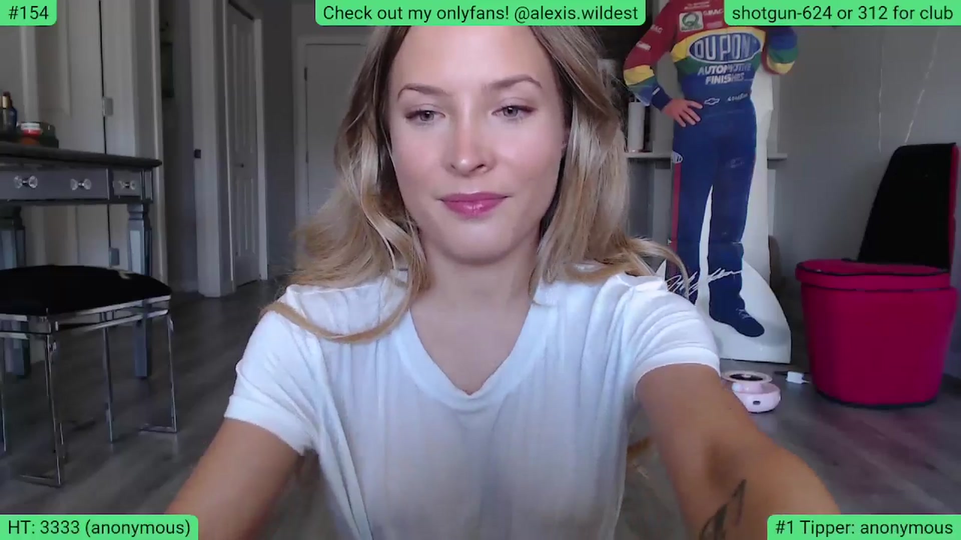 Gallery image thumbnail from AlexisWildest's myfreecams stream on, 06/22/2024, 22:17 image 16 of 20