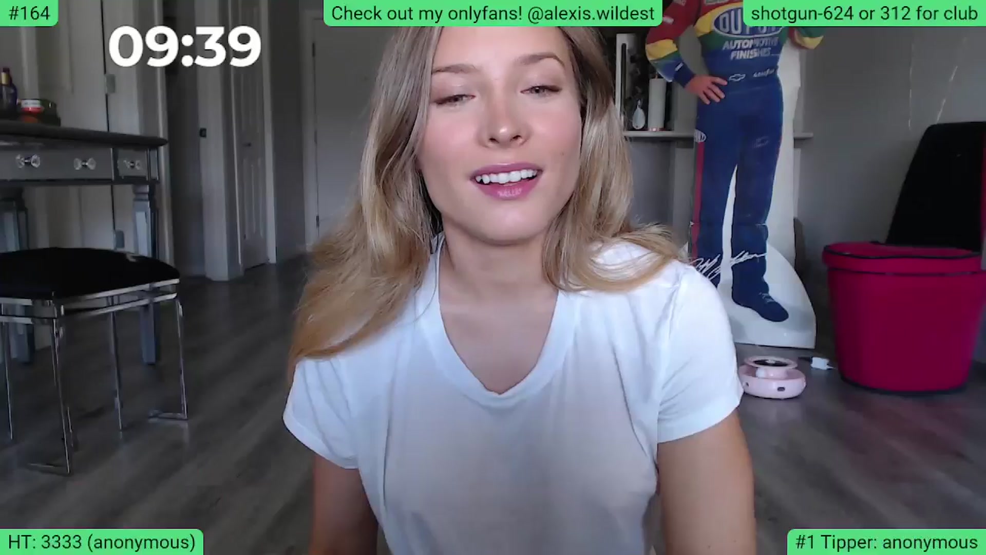 Gallery image thumbnail from AlexisWildest's myfreecams stream on, 06/22/2024, 22:17 image 11 of 20
