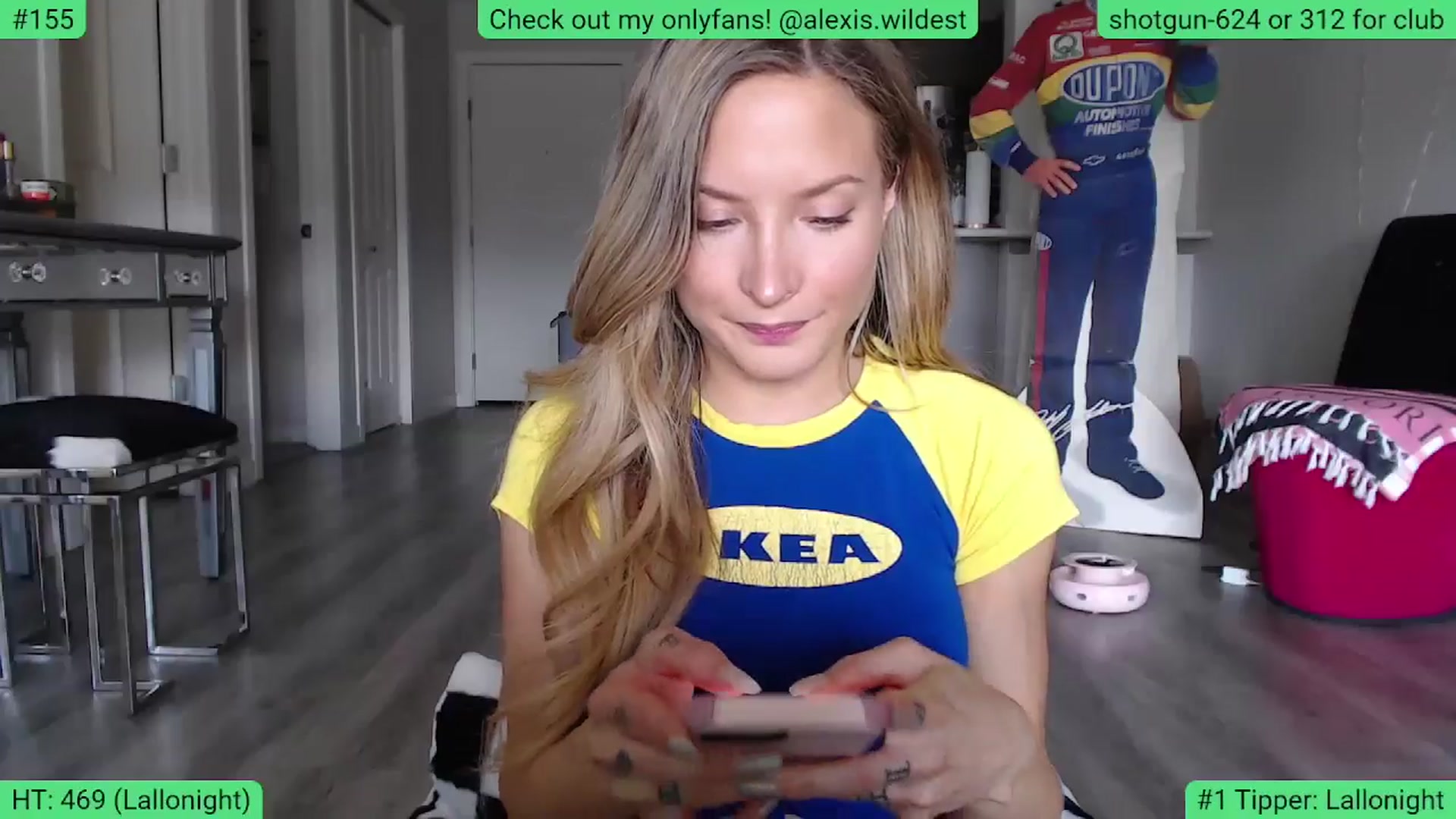Gallery image thumbnail from AlexisWildest's myfreecams stream on, 06/23/2024, 21:18 image 4 of 20