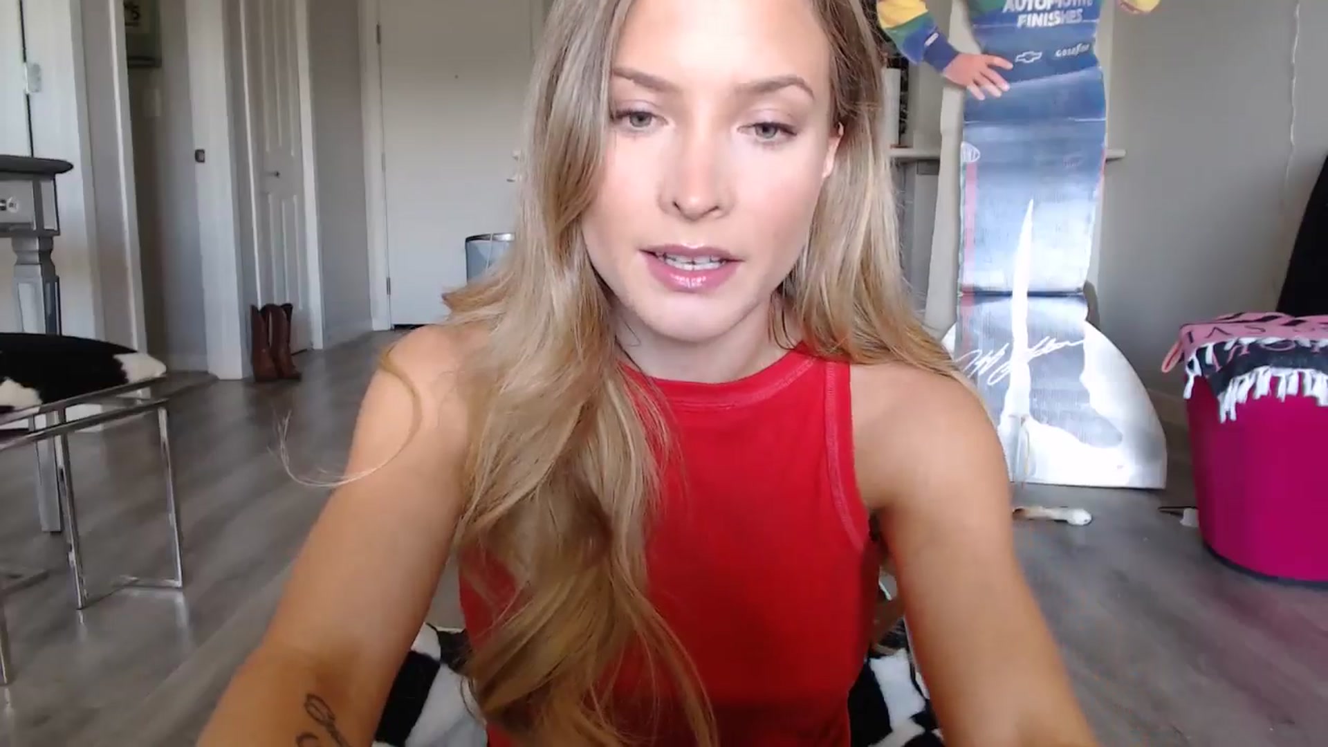 Gallery image thumbnail from AlexisWildest's myfreecams stream on, 06/29/2024, 18:54 image 19 of 20