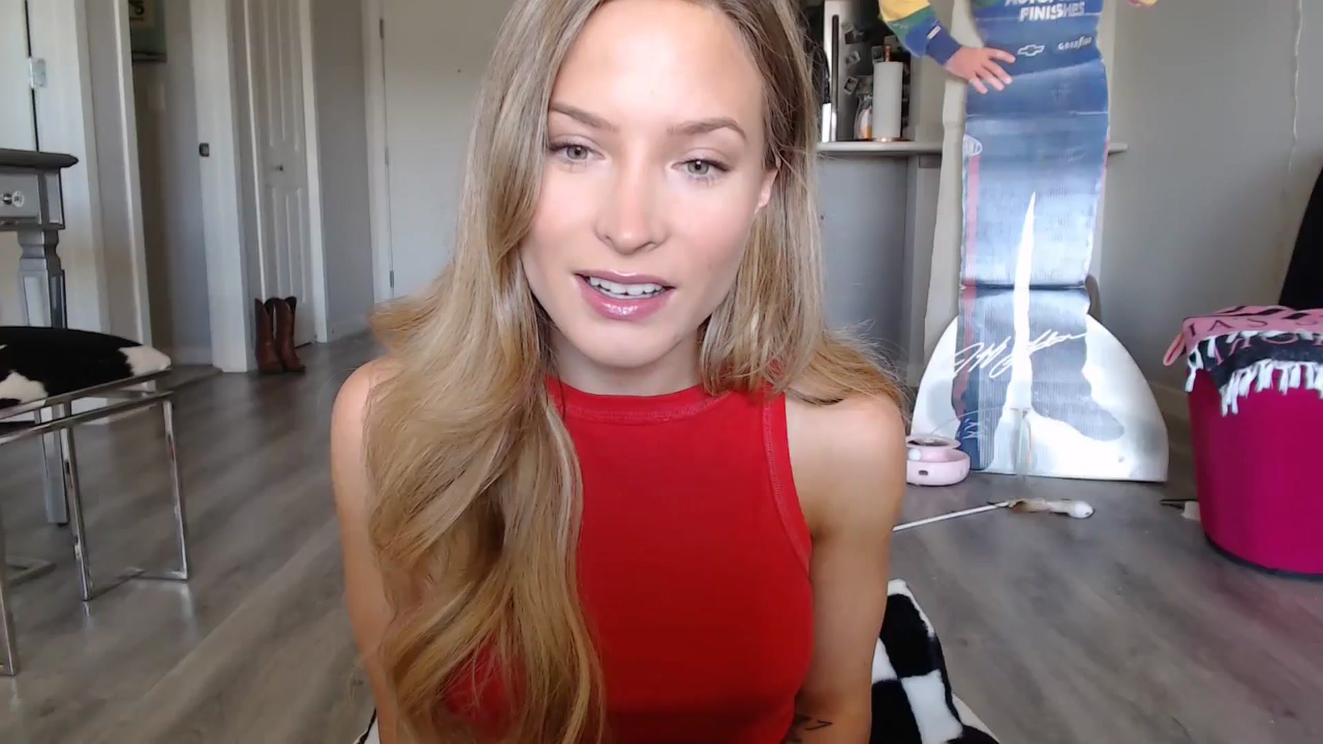 Gallery image thumbnail from AlexisWildest's myfreecams stream on, 06/29/2024, 18:54 image 9 of 20