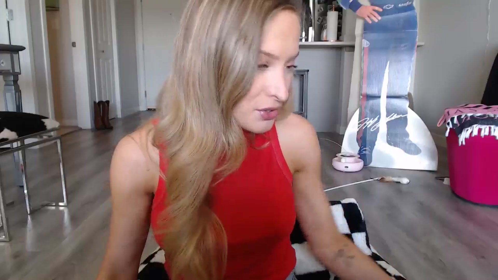 Gallery image thumbnail from AlexisWildest's myfreecams stream on, 06/29/2024, 20:31 image 12 of 20
