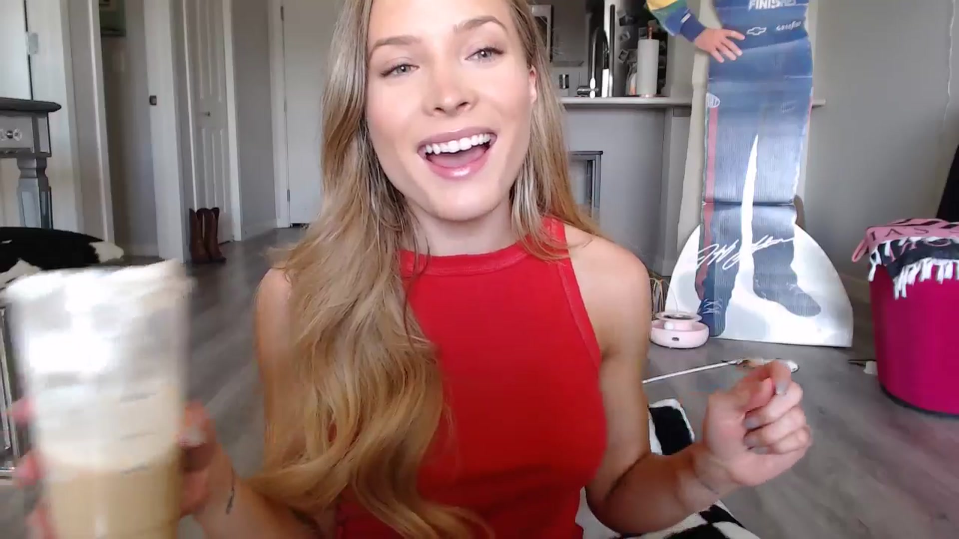 Gallery image thumbnail from AlexisWildest's myfreecams stream on, 06/29/2024, 20:31 image 20 of 20