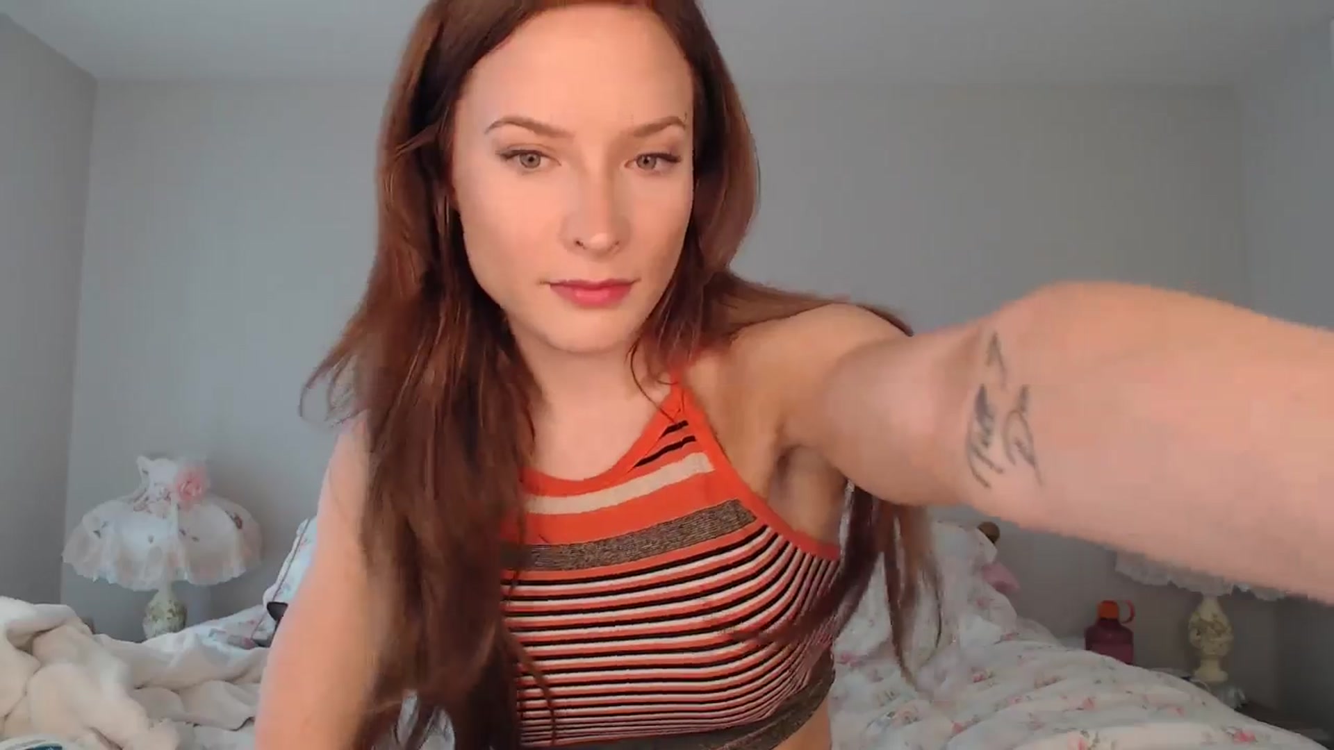 Gallery image thumbnail from AlexisWildest's myfreecams stream on, 07/06/2024, 03:13 image 8 of 20