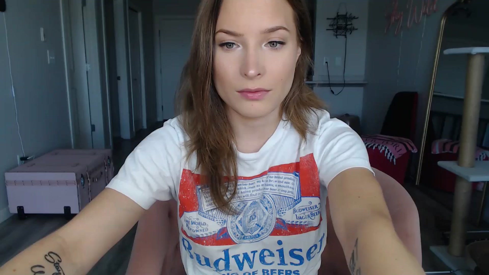 Gallery image thumbnail from AlexisWildest's myfreecams stream on, 08/08/2024, 02:12 image 1 of 20