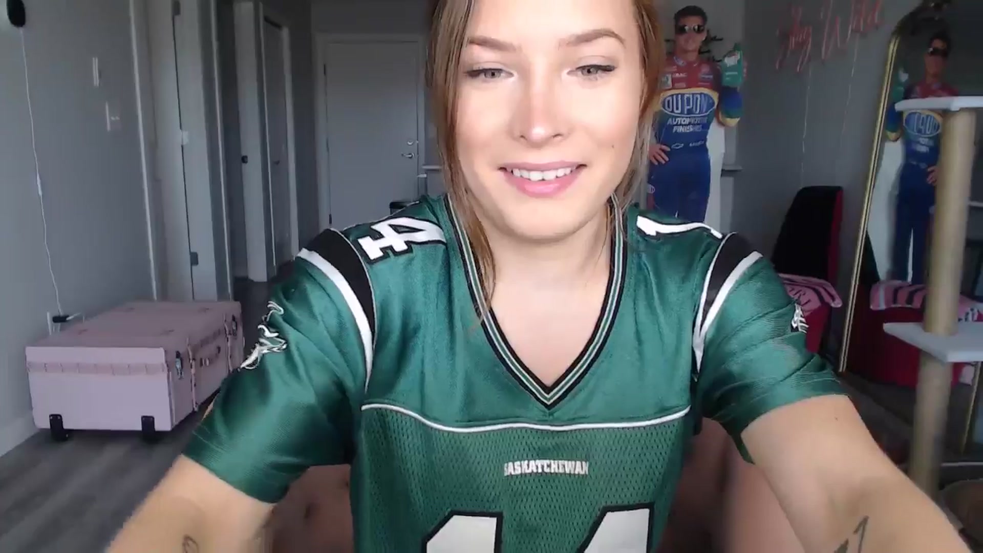 Gallery image thumbnail from AlexisWildest's myfreecams stream on, 08/09/2024, 02:35 image 5 of 20
