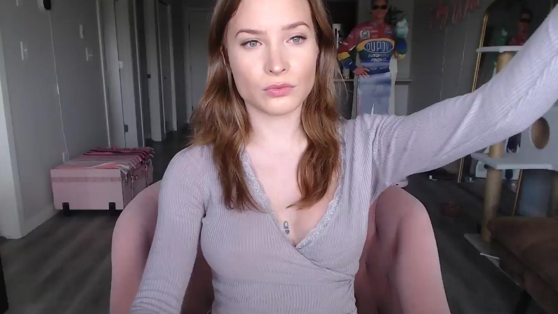 Gallery image thumbnail from AlexisWildest's myfreecams stream on, 08/15/2024, 24:02 image 15 of 20