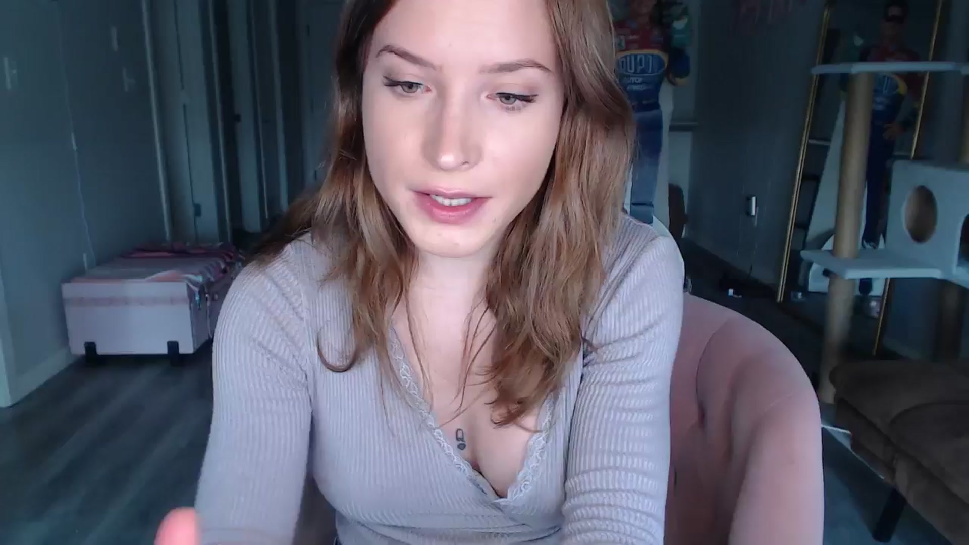 Gallery image thumbnail from AlexisWildest's myfreecams stream on, 08/15/2024, 01:04 image 1 of 20