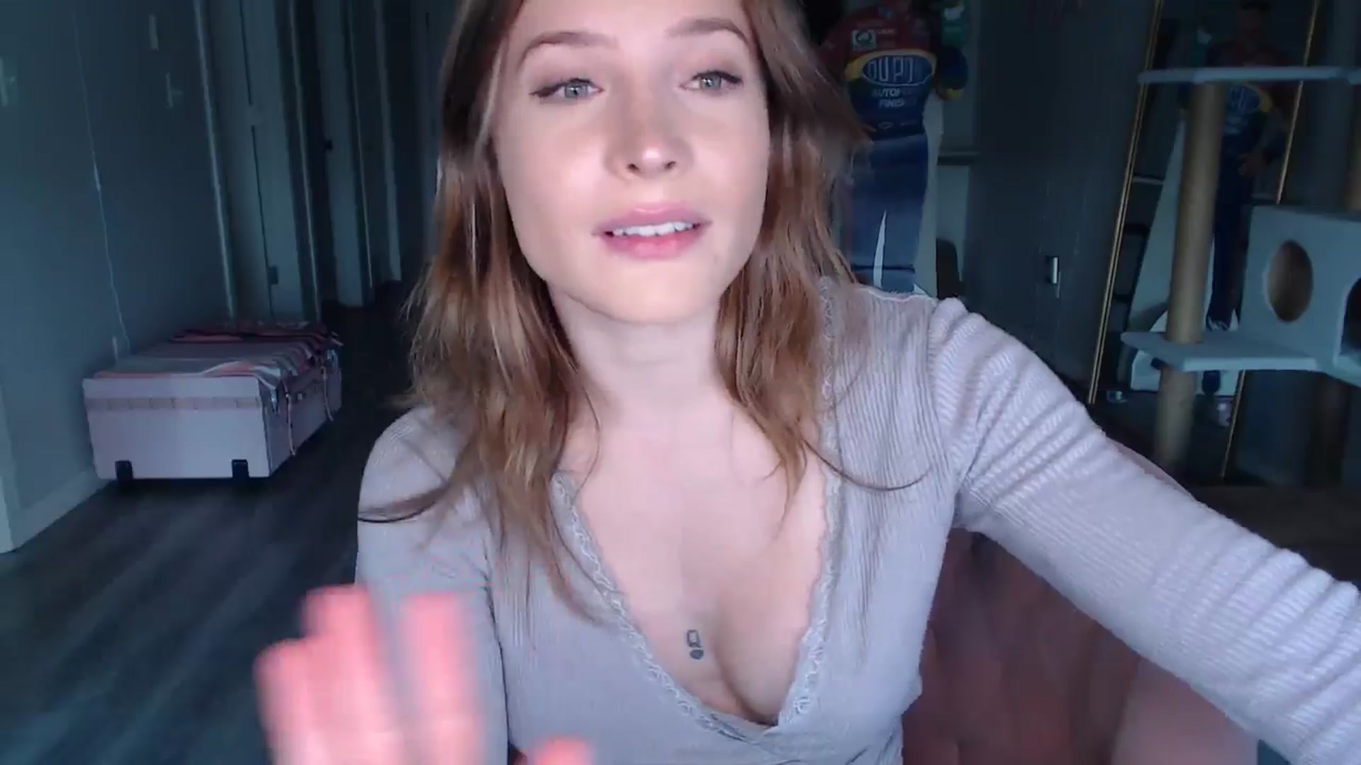 Gallery image thumbnail from AlexisWildest's myfreecams stream on, 08/15/2024, 01:04 image 16 of 20