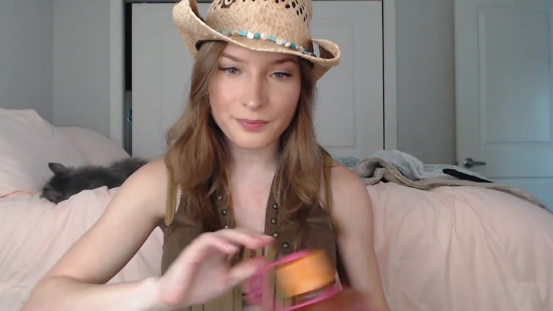 Gallery image thumbnail from AlexisWildest's myfreecams stream on, 08/22/2024, 24:27 image 4 of 20