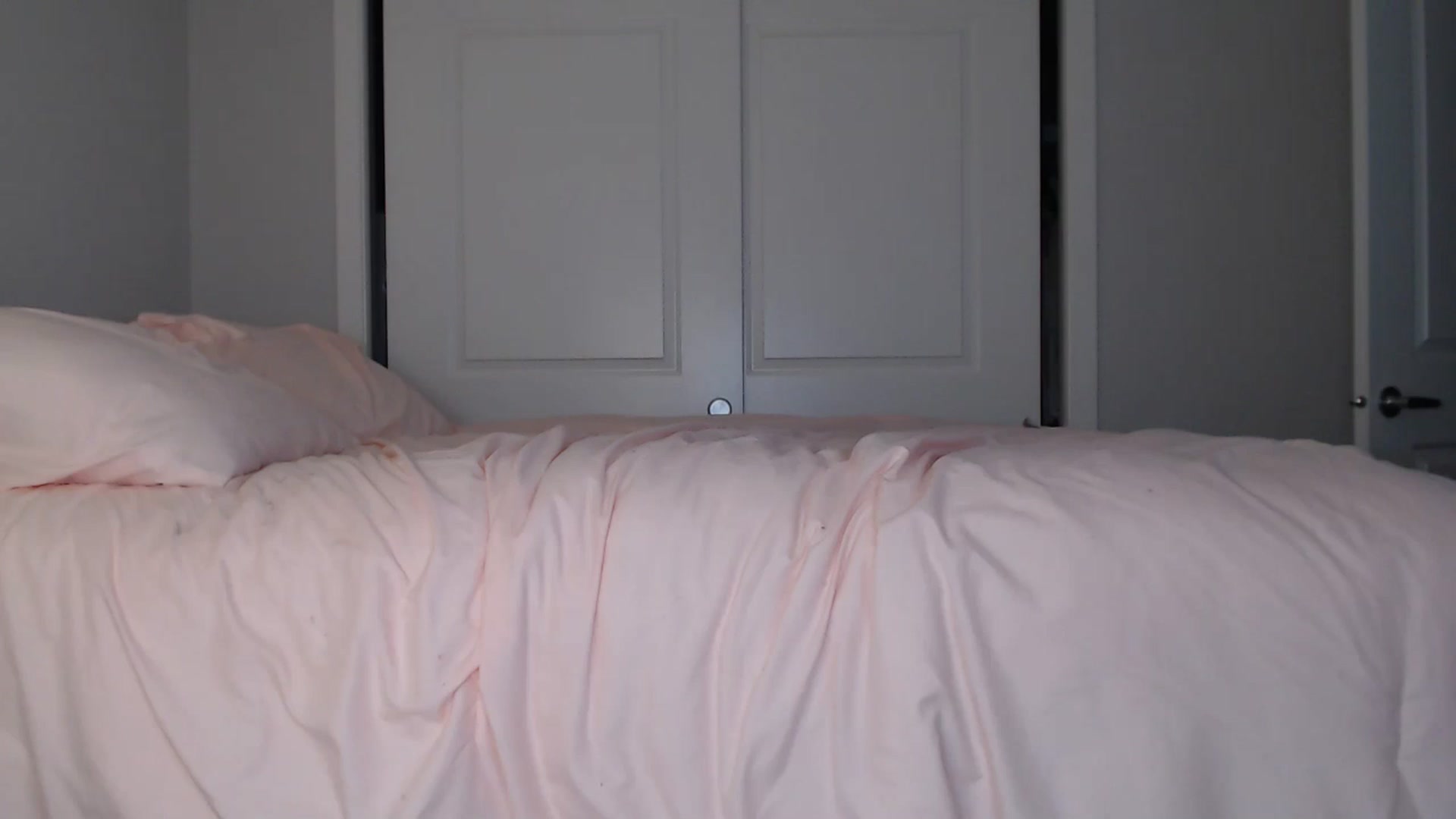 Gallery image thumbnail from AlexisWildest's myfreecams stream on, 08/27/2024, 04:17 image 11 of 20