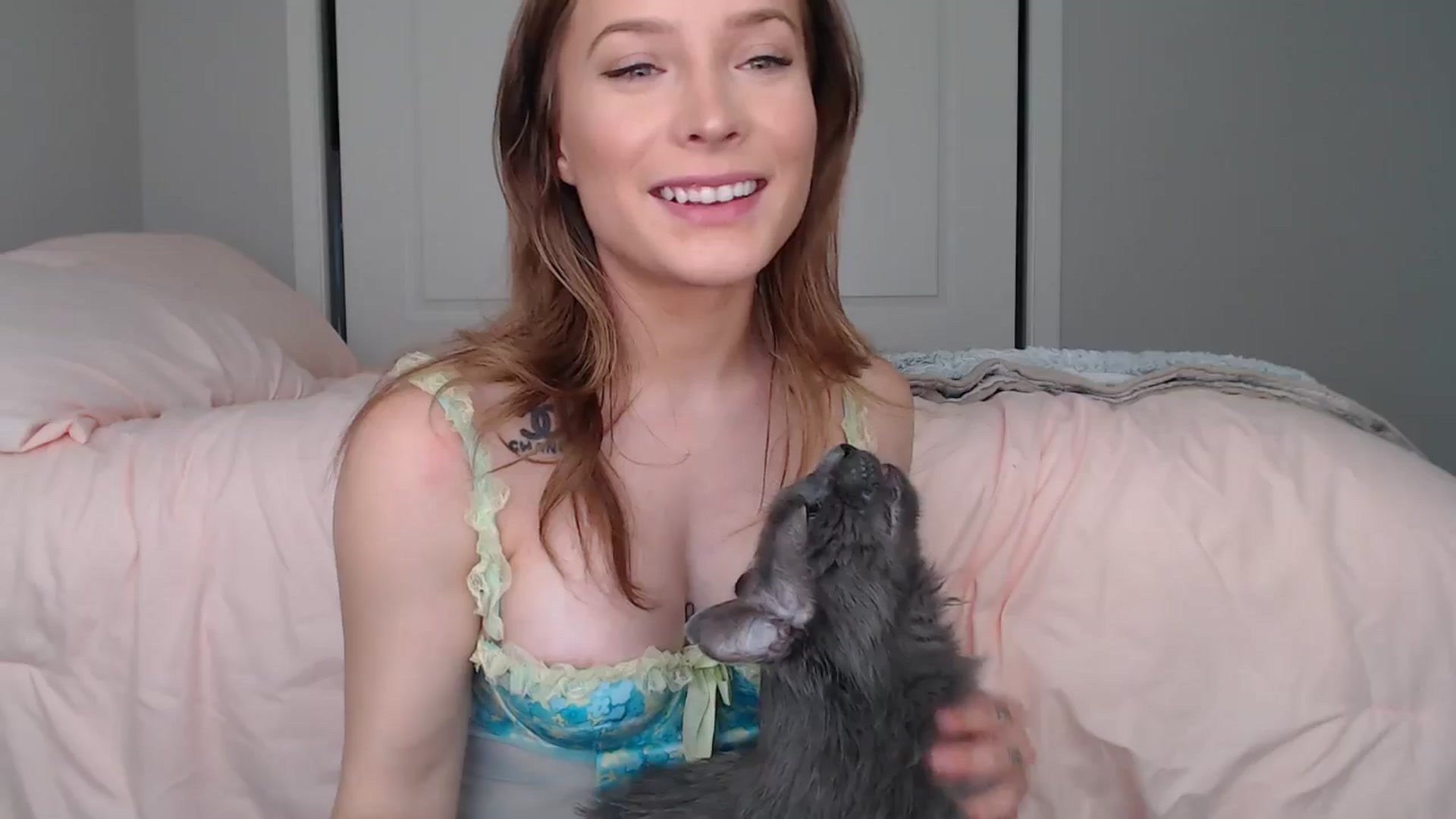 Gallery image thumbnail from AlexisWildest's myfreecams stream on, 09/05/2024, 01:29 image 4 of 20