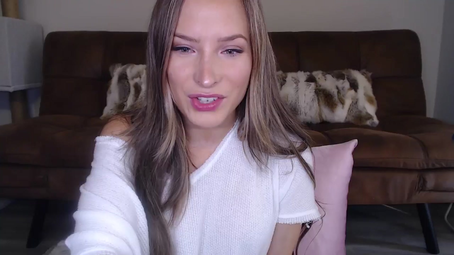 Gallery image thumbnail from AlexisWildest's myfreecams stream on, 09/10/2024, 01:18 image 3 of 20