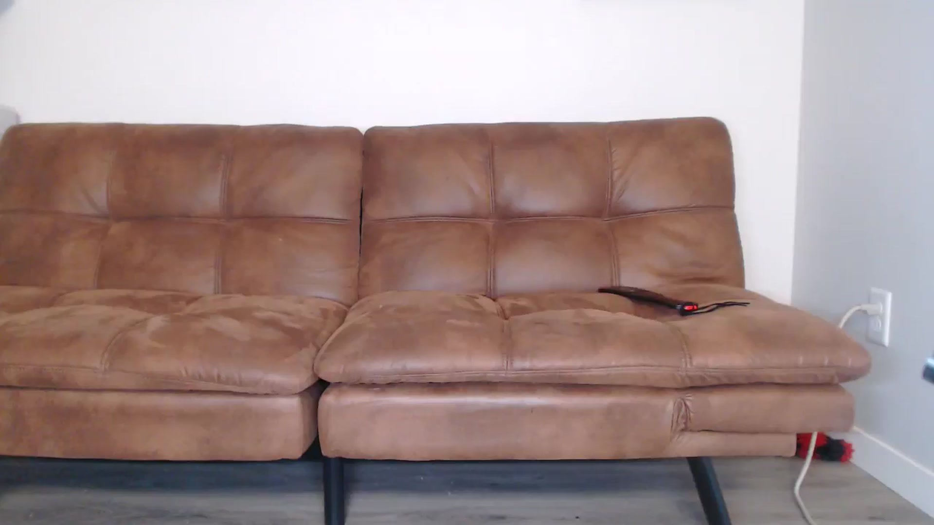 Gallery image thumbnail from AlexisWildest's myfreecams stream on, 09/15/2024, 01:57 image 3 of 20