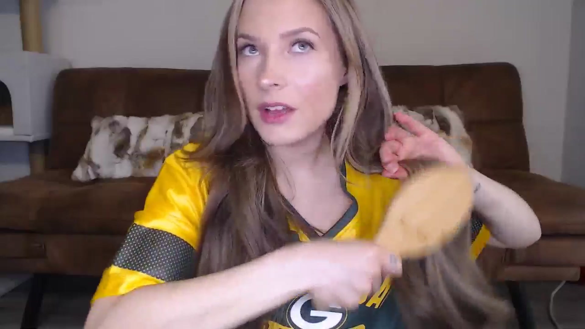 Gallery image thumbnail from AlexisWildest's myfreecams stream on, 09/22/2024, 22:14 image 5 of 20