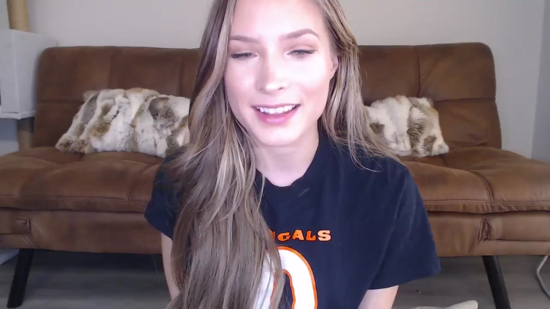 Gallery image thumbnail from AlexisWildest's myfreecams stream on, 09/24/2024, 24:04 image 4 of 20