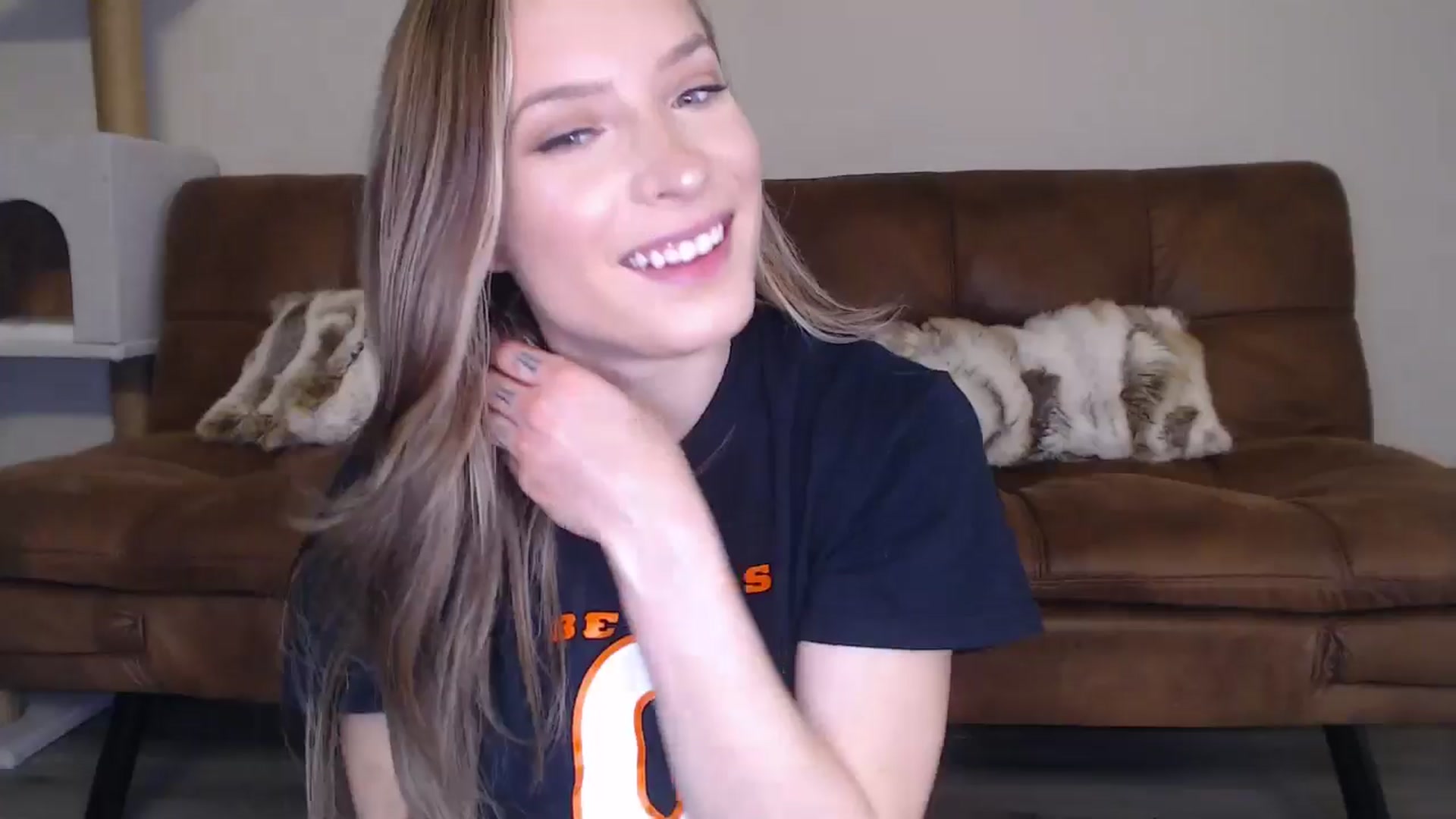 Gallery image thumbnail from AlexisWildest's myfreecams stream on, 09/24/2024, 24:04 image 17 of 20