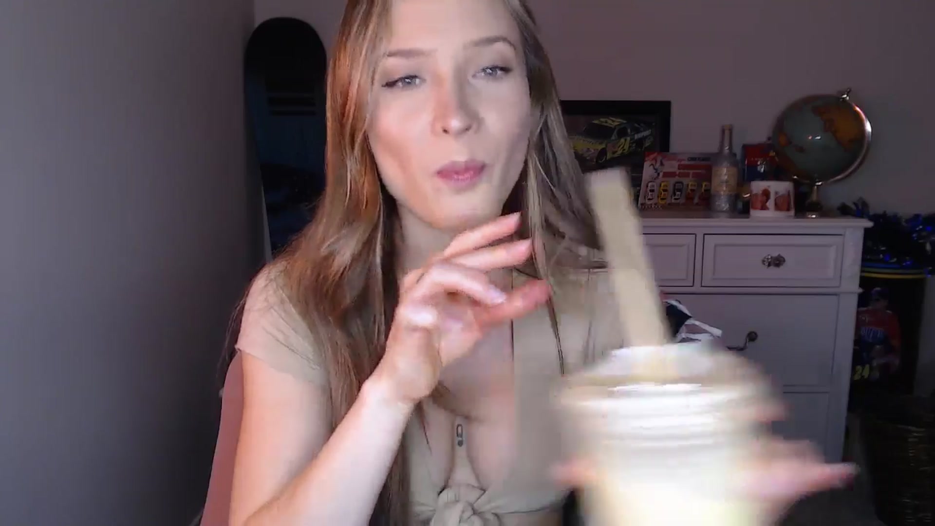 Gallery image thumbnail from AlexisWildest's myfreecams stream on, 10/15/2024, 01:33 image 19 of 20
