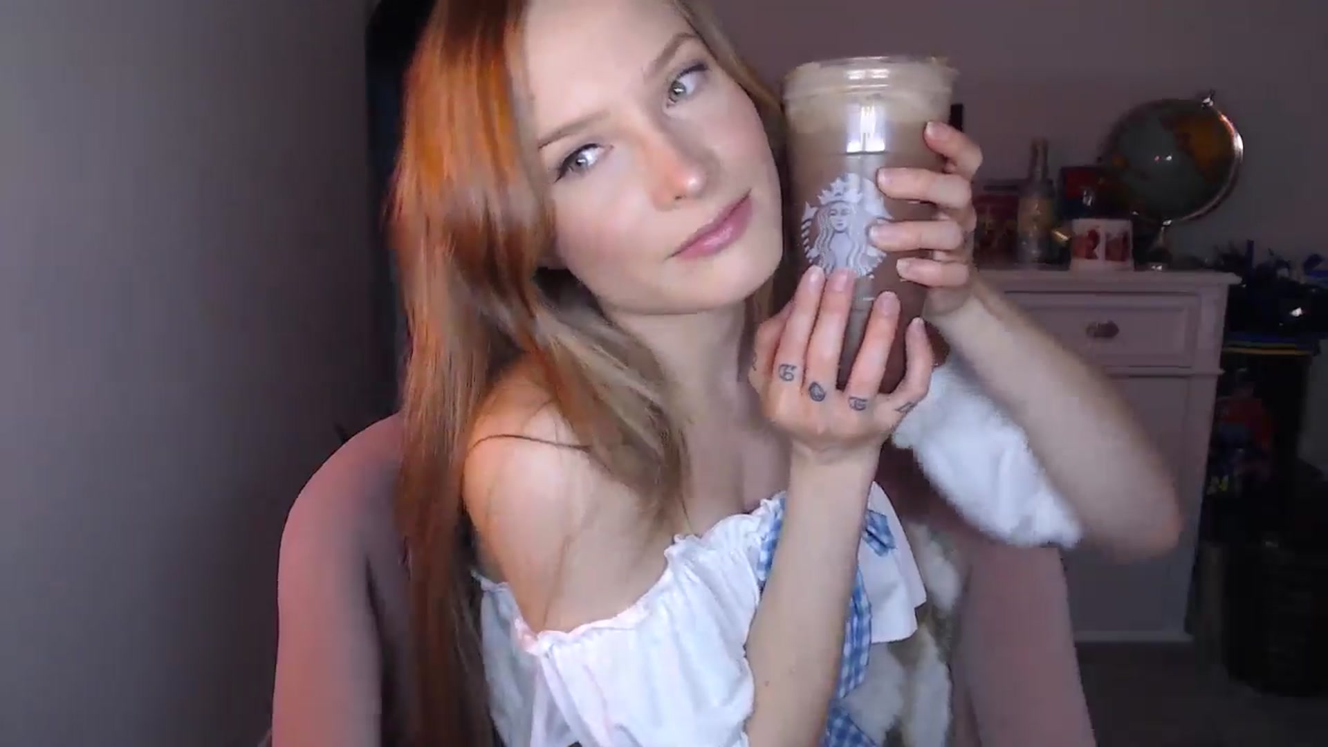 Gallery image thumbnail from AlexisWildest's myfreecams stream on, 10/16/2024, 20:22 image 12 of 20