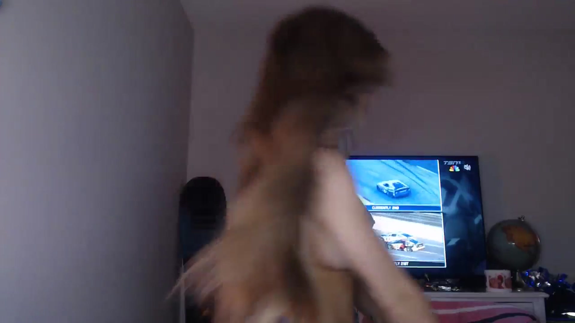 Gallery image thumbnail from AlexisWildest's myfreecams stream on, 11/04/2024, 24:53 image 9 of 20