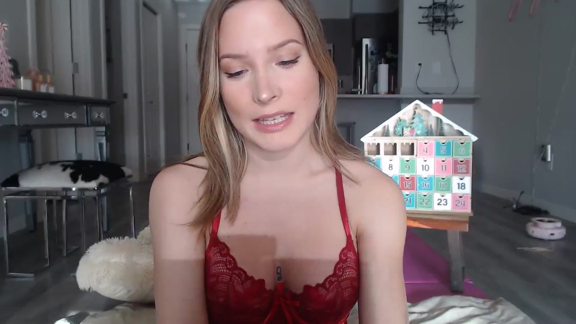 Gallery image thumbnail from AlexisWildest's myfreecams stream on, 12/21/2024, 18:43 image 17 of 20