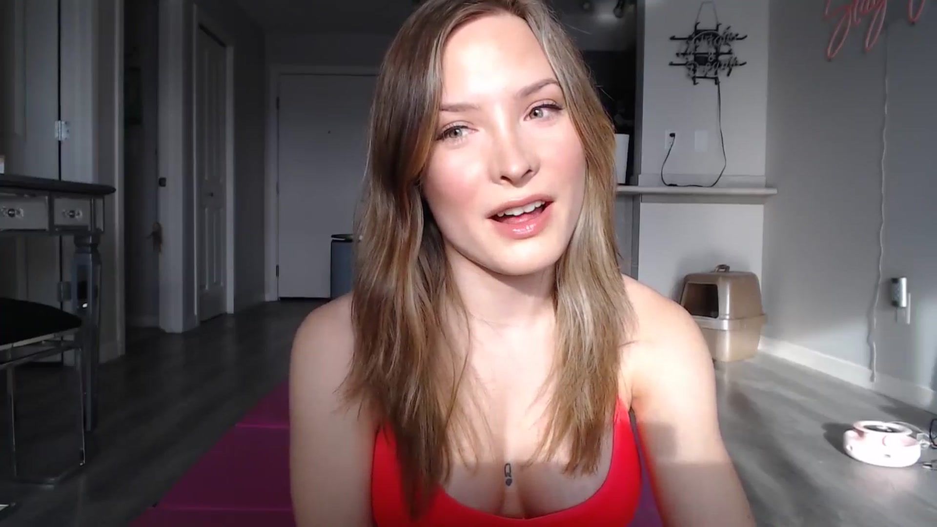 Gallery image thumbnail from AlexisWildest's myfreecams stream on, 01/04/2025, 20:10 image 17 of 20
