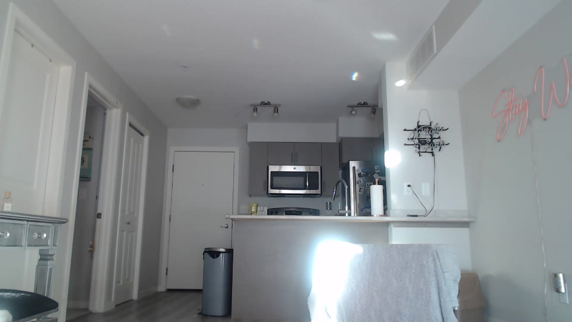 Gallery image thumbnail from AlexisWildest's myfreecams stream on, 01/18/2025, 23:35 image 6 of 20