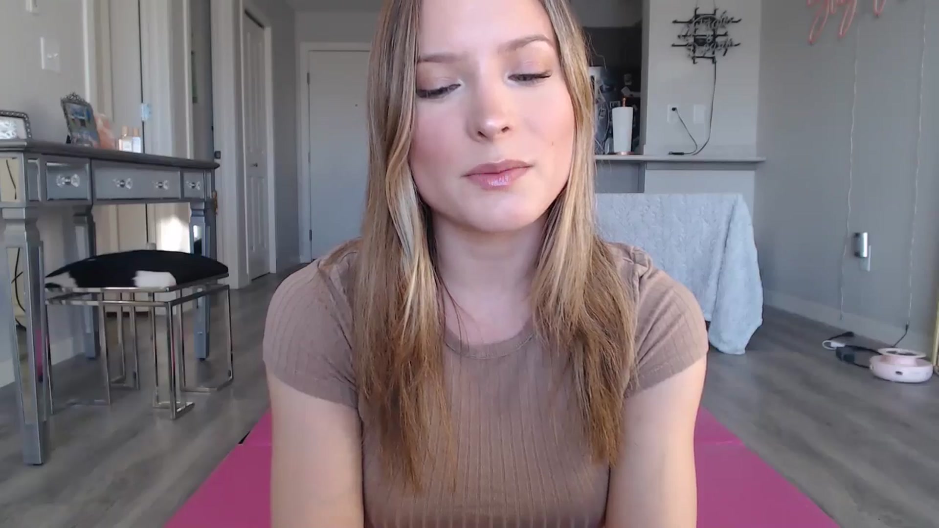 Gallery image thumbnail from AlexisWildest's myfreecams stream on, 01/21/2025, 24:05 image 7 of 20