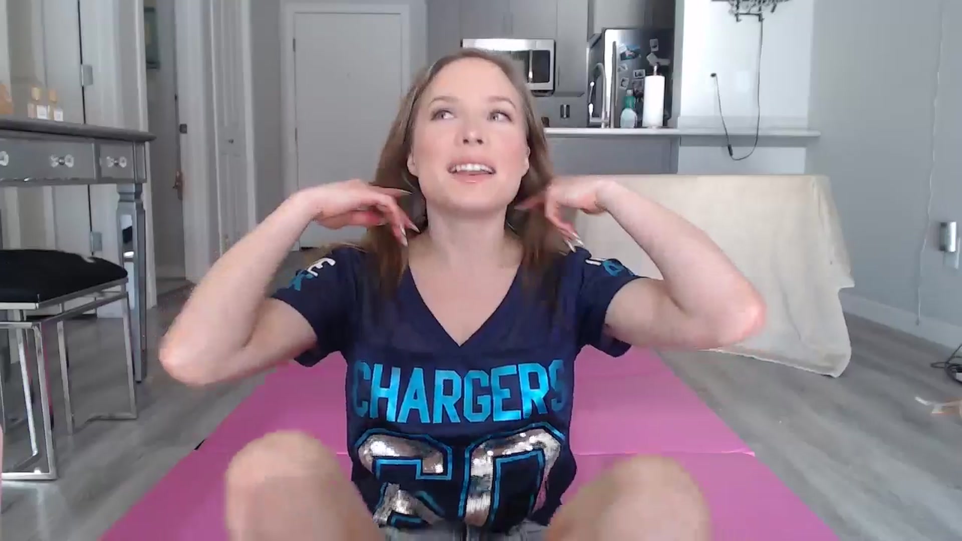Gallery image thumbnail from AlexisWildest's myfreecams stream on, 01/26/2025, 19:34 image 13 of 20