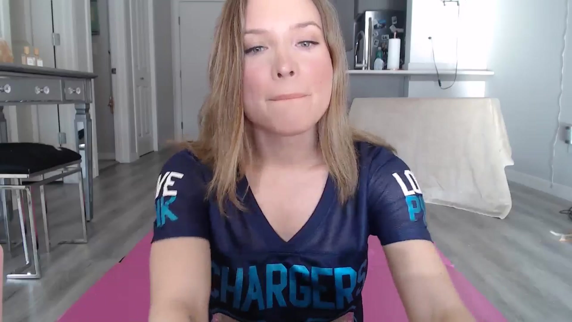 Gallery image thumbnail from AlexisWildest's myfreecams stream on, 01/26/2025, 22:25 image 4 of 20
