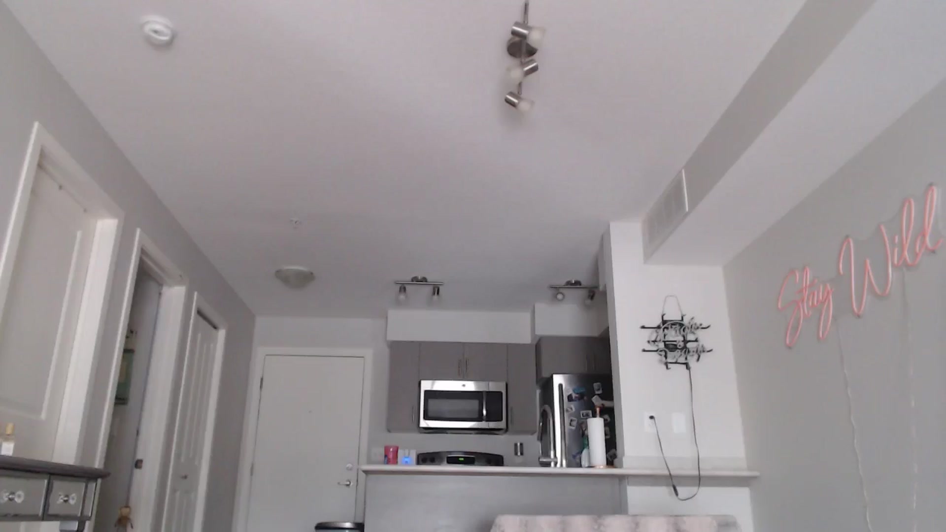 Gallery image thumbnail from AlexisWildest's myfreecams stream on, 02/01/2025, 24:04 image 4 of 20