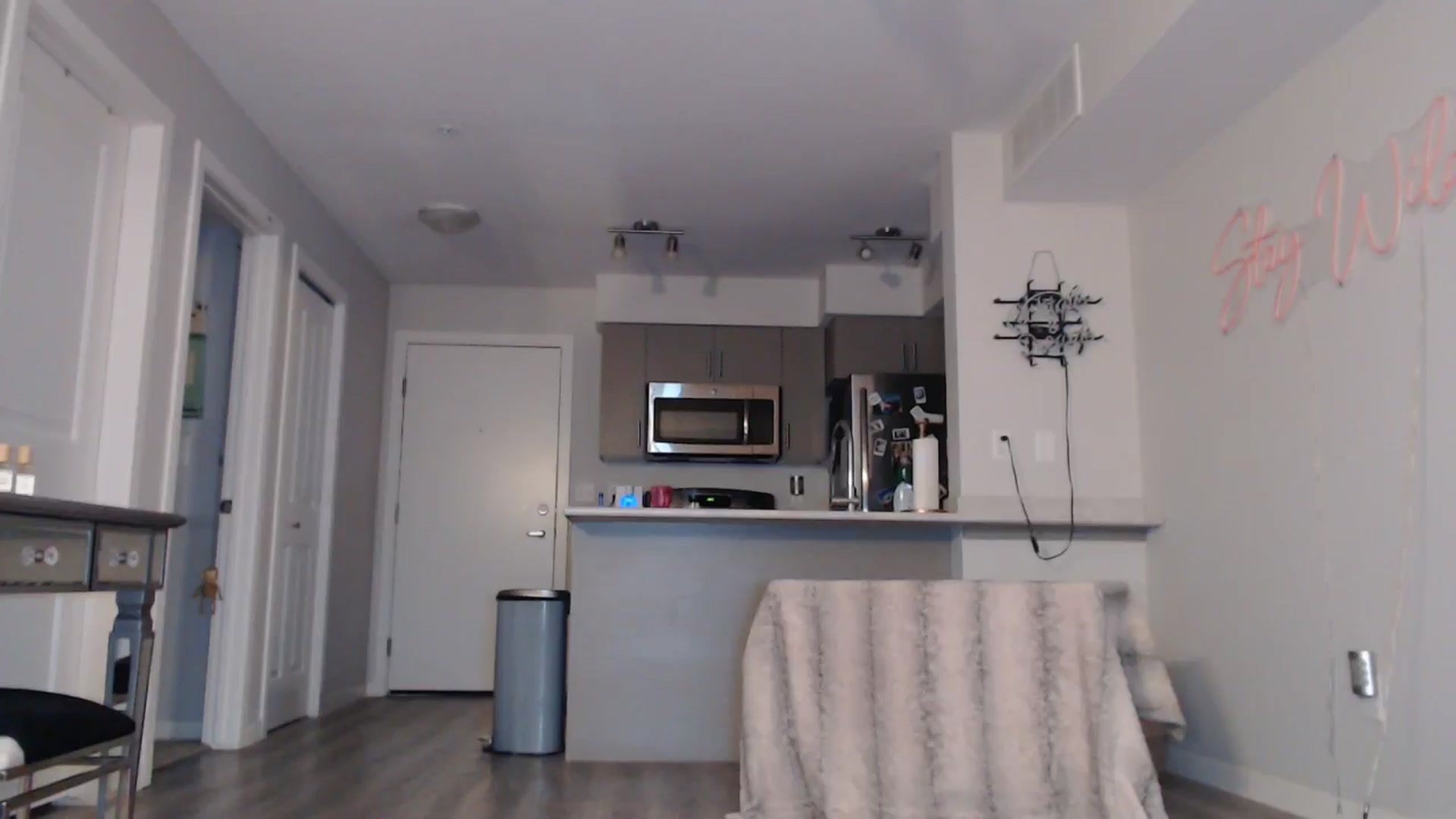 Gallery image thumbnail from AlexisWildest's myfreecams stream on, 02/01/2025, 01:01 image 17 of 20