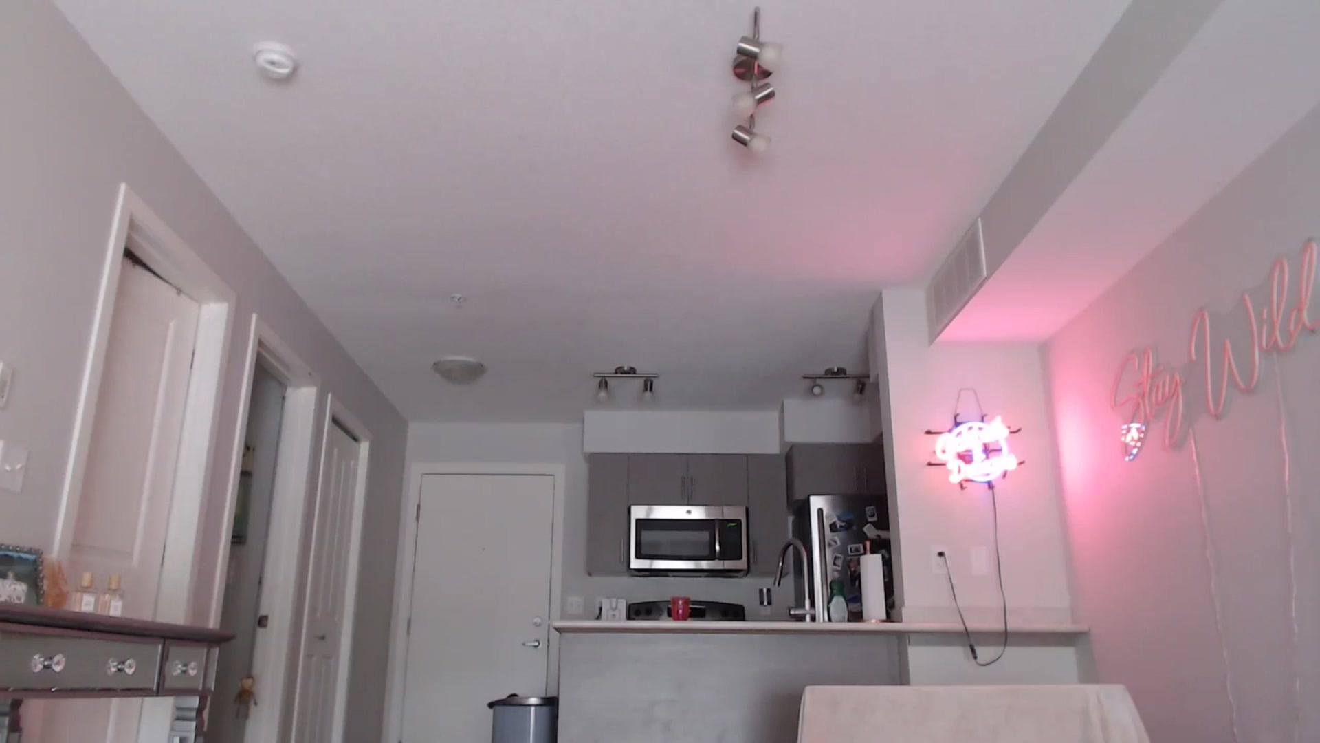 Gallery image thumbnail from AlexisWildest's myfreecams stream on, 02/05/2025, 22:56 image 12 of 20