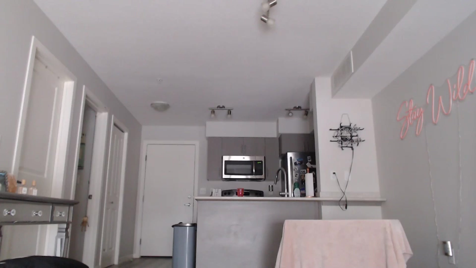Gallery image thumbnail from AlexisWildest's myfreecams stream on, 02/05/2025, 22:56 image 18 of 20