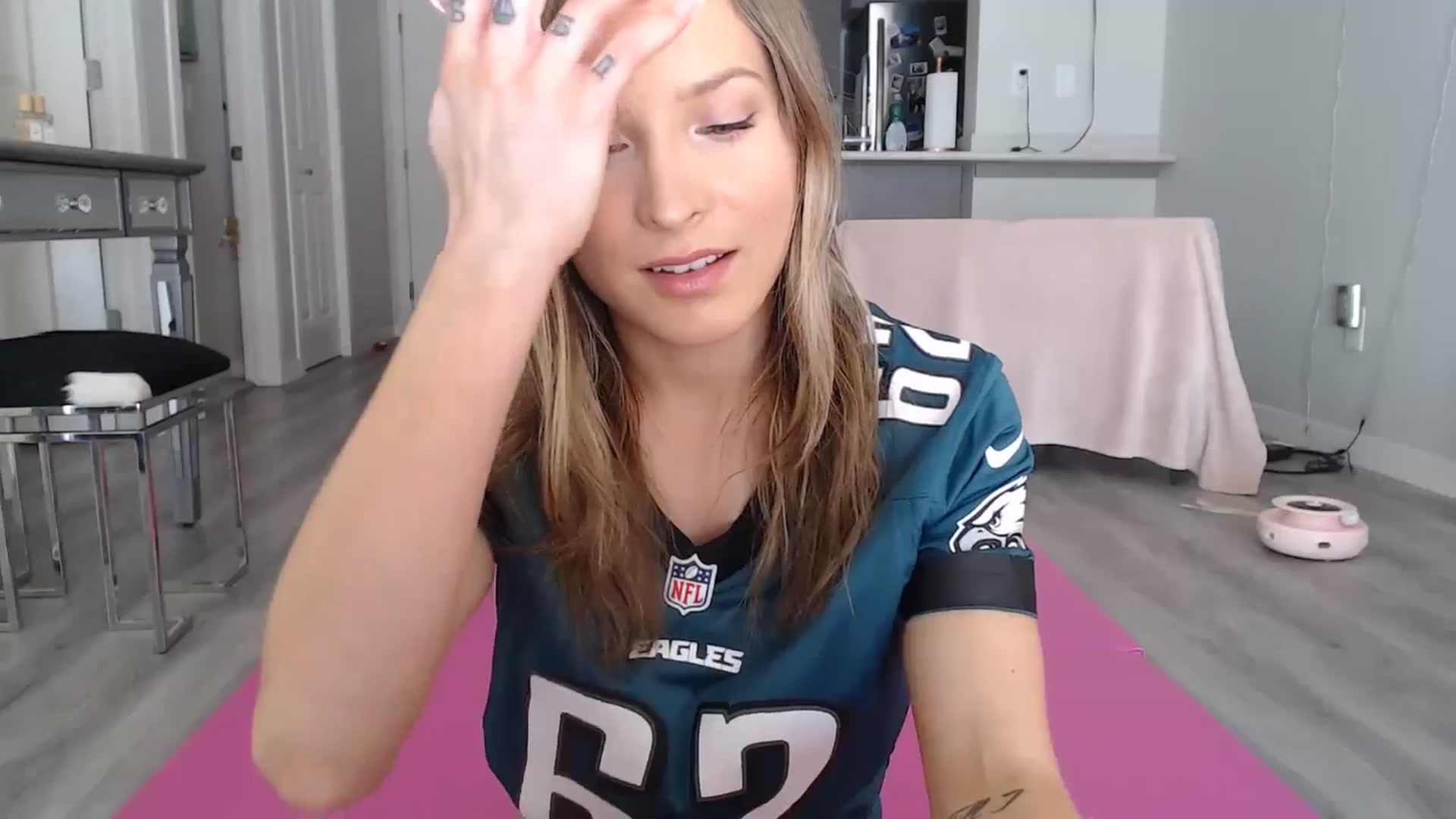 Gallery image thumbnail from AlexisWildest's myfreecams stream on, 02/09/2025, 22:07 image 15 of 20