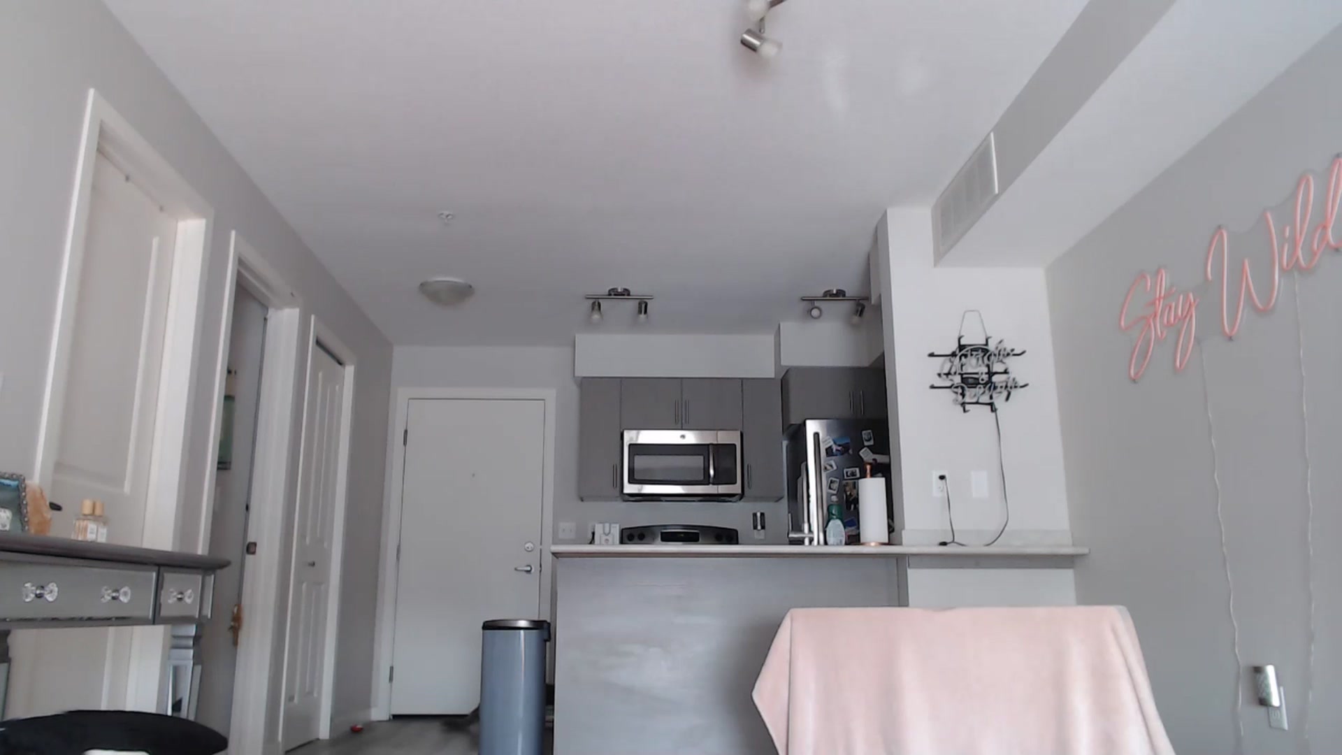 Gallery image thumbnail from AlexisWildest's myfreecams stream on, 02/09/2025, 22:07 image 9 of 20