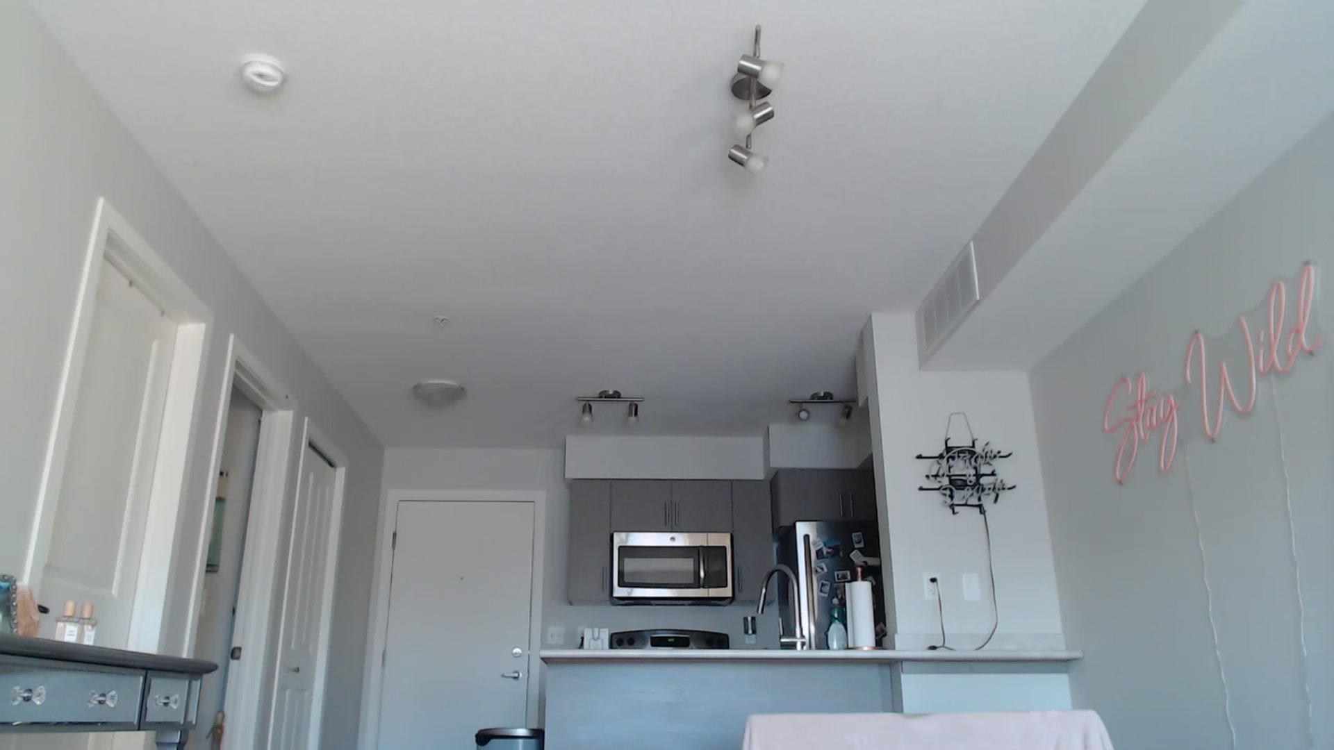 Gallery image thumbnail from AlexisWildest's myfreecams stream on, 02/11/2025, 24:18 image 1 of 20