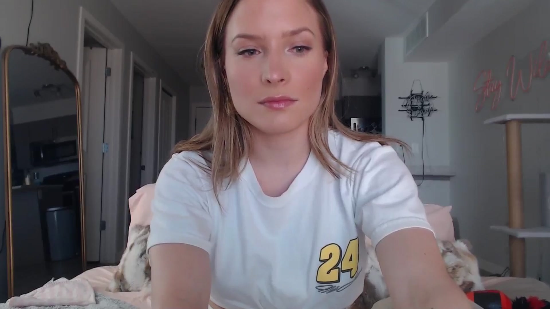 Gallery image thumbnail from AlexisWildest's myfreecams stream on, 03/03/2025, 24:28 image 3 of 20
