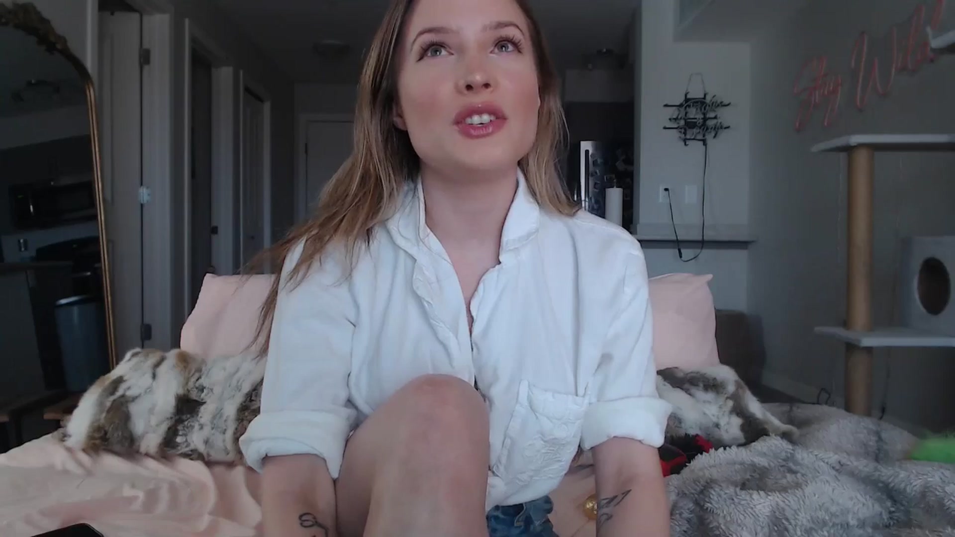 Gallery image thumbnail from AlexisWildest's myfreecams stream on, 03/15/2025, 19:46 image 4 of 20