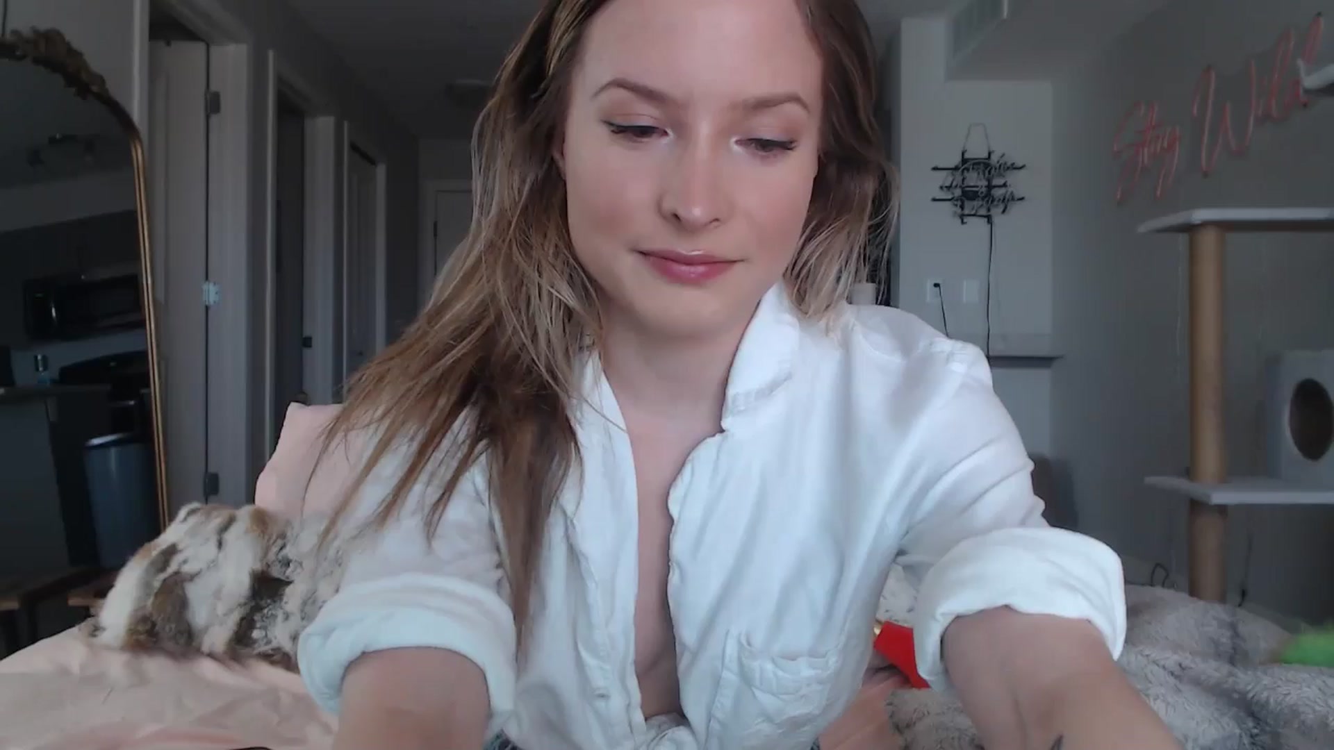 Gallery image thumbnail from AlexisWildest's myfreecams stream on, 03/15/2025, 19:46 image 1 of 20