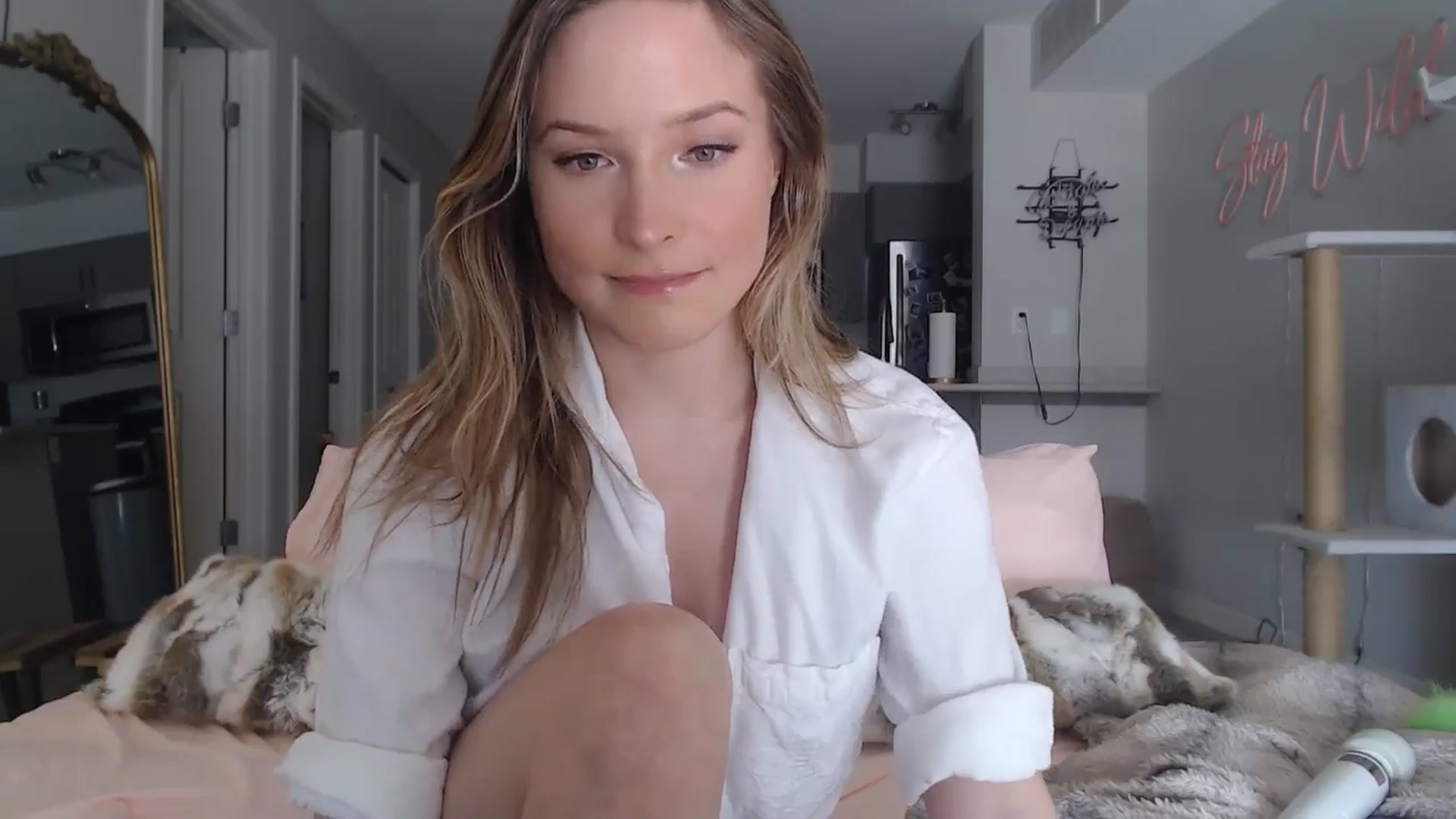 Gallery image thumbnail from AlexisWildest's myfreecams stream on, 03/15/2025, 21:48 image 5 of 20