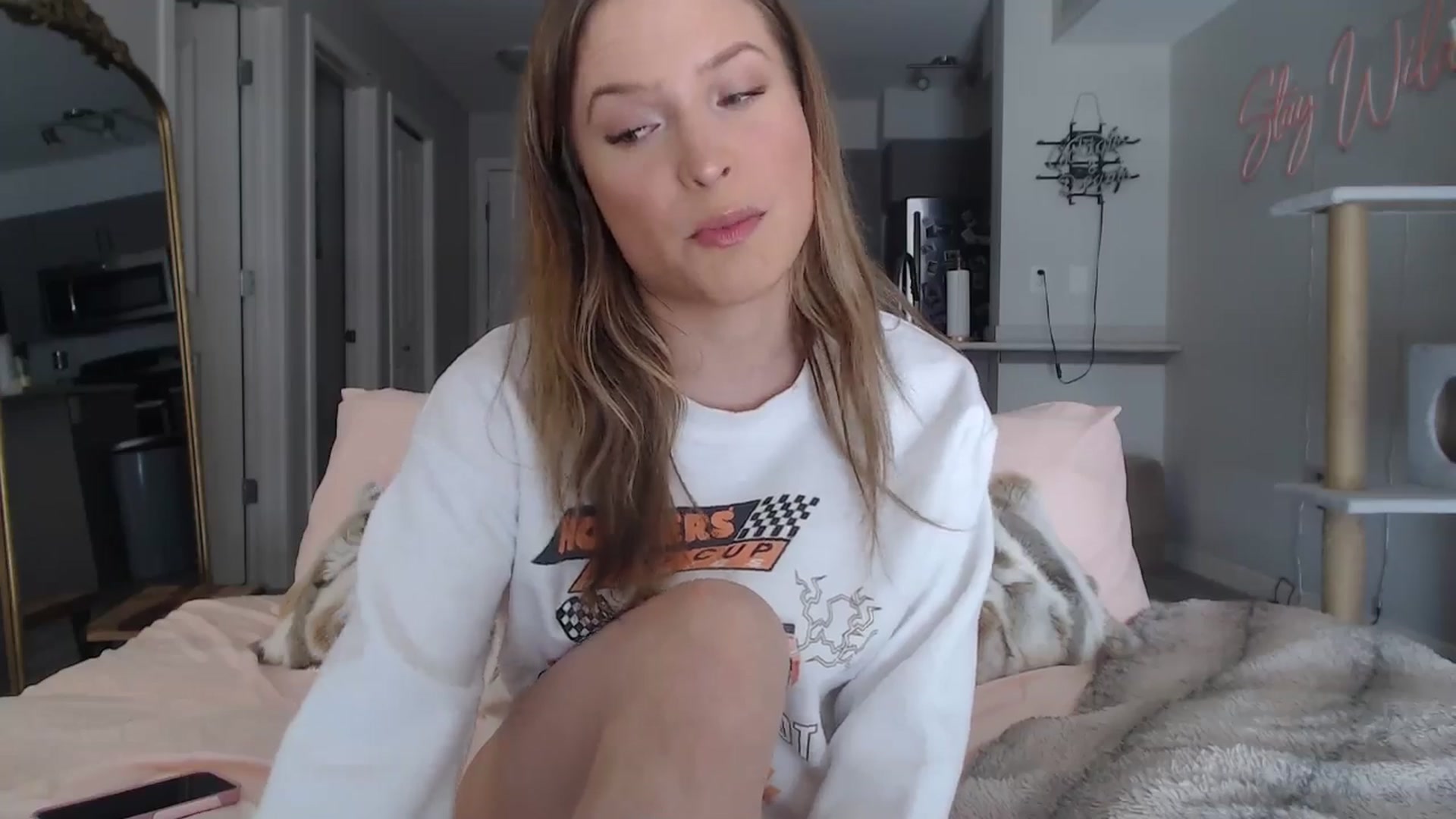 Gallery image thumbnail from AlexisWildest's myfreecams stream on, 03/16/2025, 20:14 image 15 of 20
