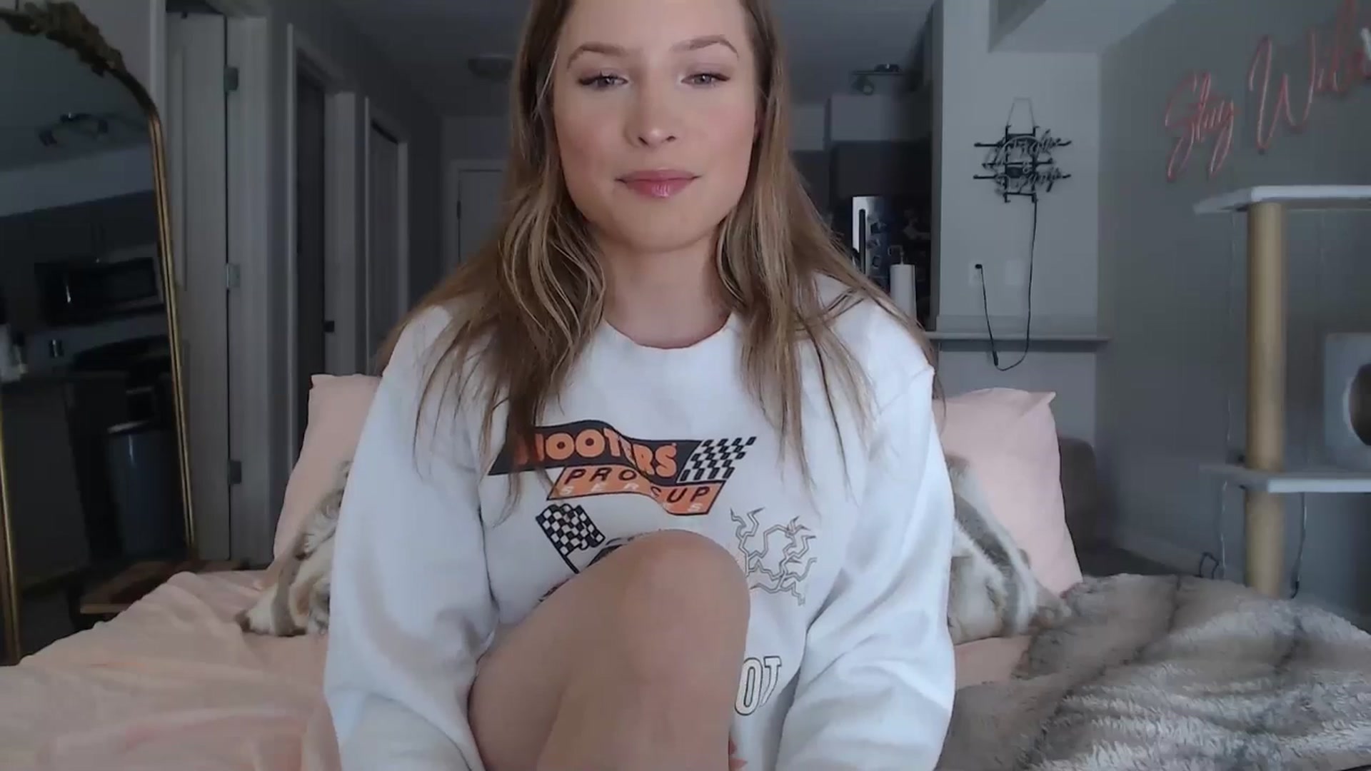 Gallery image thumbnail from AlexisWildest's myfreecams stream on, 03/16/2025, 20:14 image 4 of 20