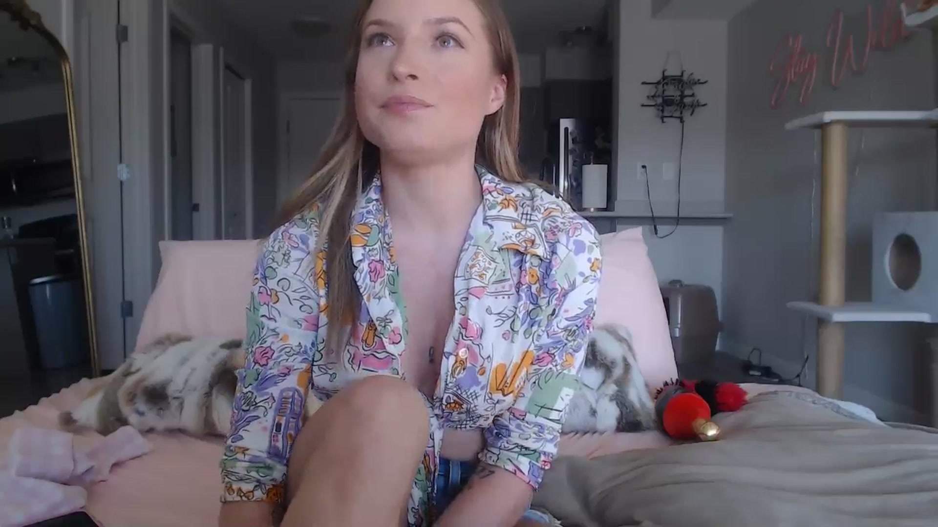 Gallery image thumbnail from AlexisWildest's myfreecams stream on, 03/20/2025, 24:04 image 4 of 20
