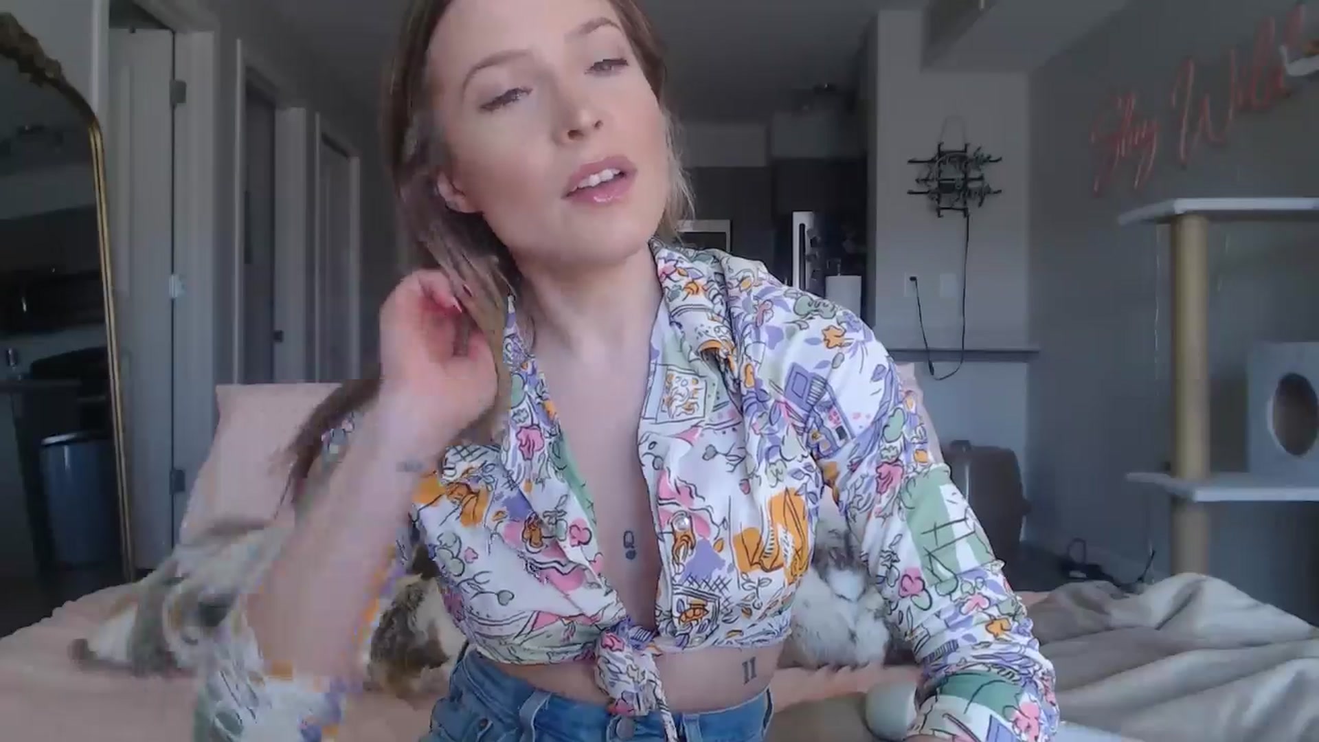Gallery image thumbnail from AlexisWildest's myfreecams stream on, 03/20/2025, 24:04 image 13 of 20