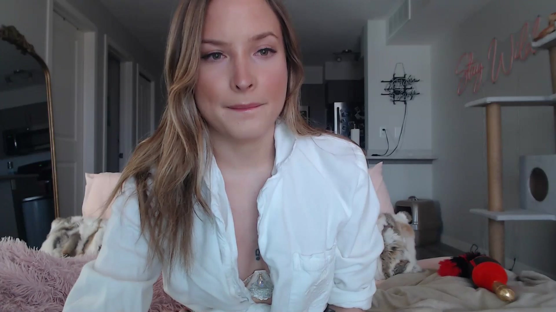 Gallery image thumbnail from AlexisWildest's myfreecams stream on, 03/22/2025, 19:48 image 3 of 20