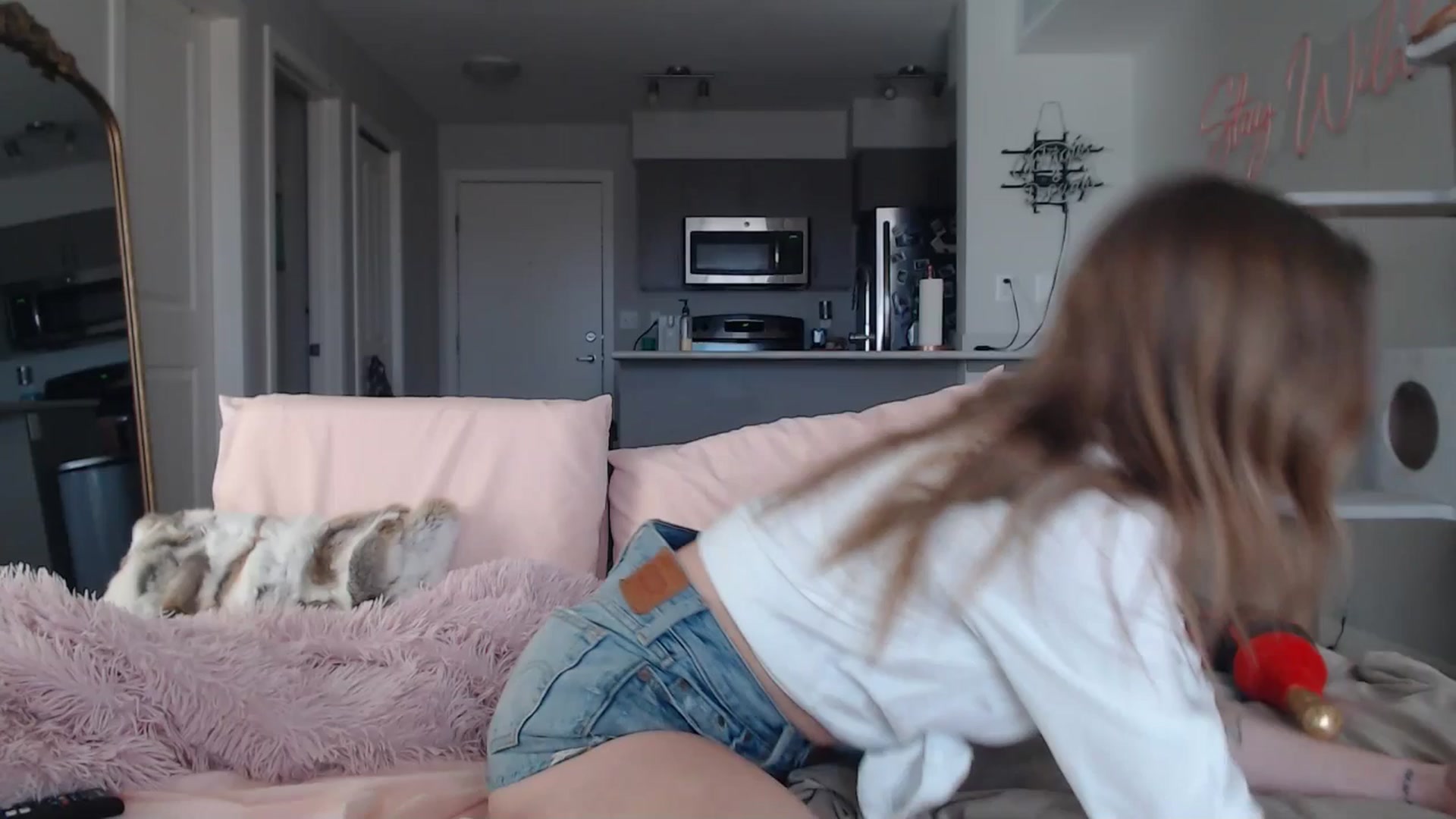 Gallery image thumbnail from AlexisWildest's myfreecams stream on, 03/22/2025, 19:48 image 1 of 20