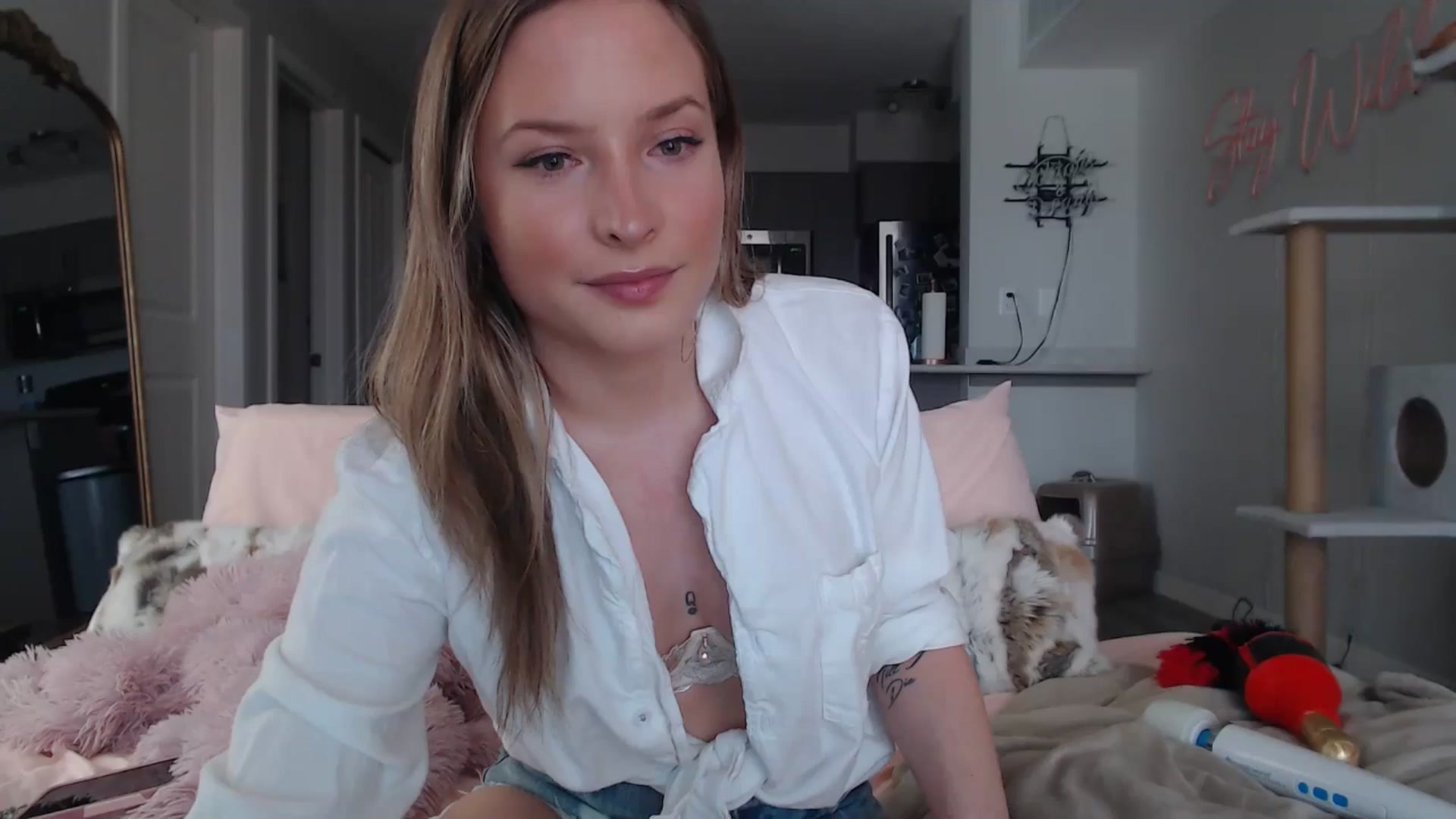 Gallery image thumbnail from AlexisWildest's myfreecams stream on, 03/22/2025, 20:43 image 11 of 20