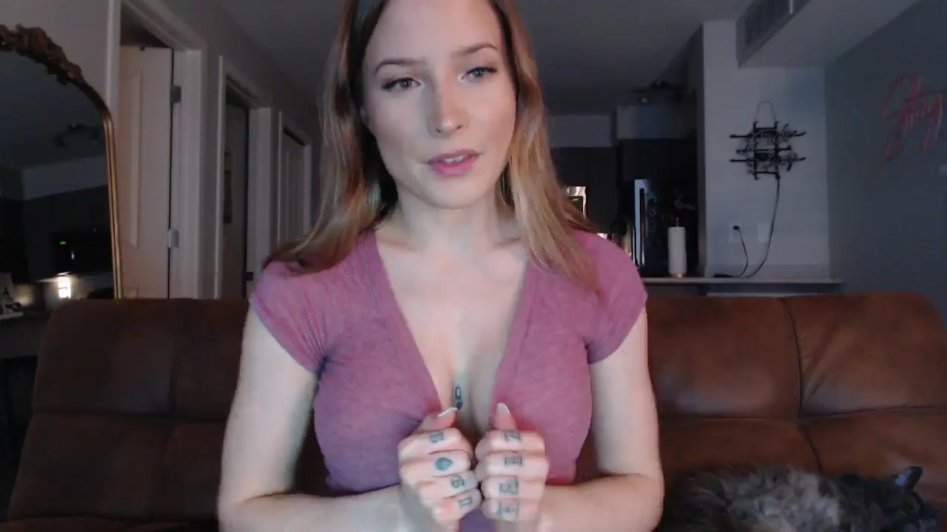Gallery image thumbnail from AlexisWildest's myfreecams stream on, 04/03/2025, 02:40 image 13 of 20